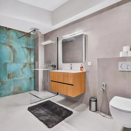 Romantic Designer With Balcony - Old Town شقة *